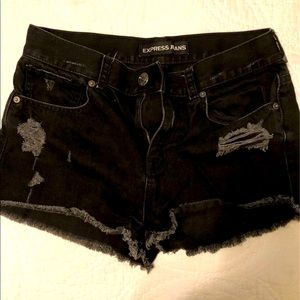 Express Shorts 6 : Black